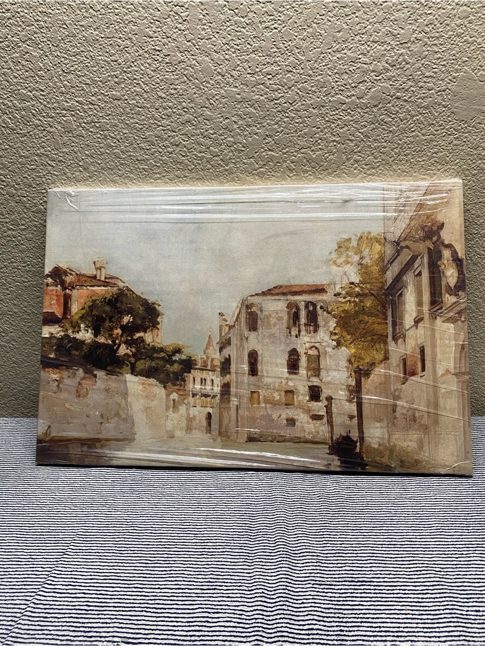 ^Vintage View of Venice Canvas Wall Art – Classical Italian Cityscape Decor - Picture 7 of 7
